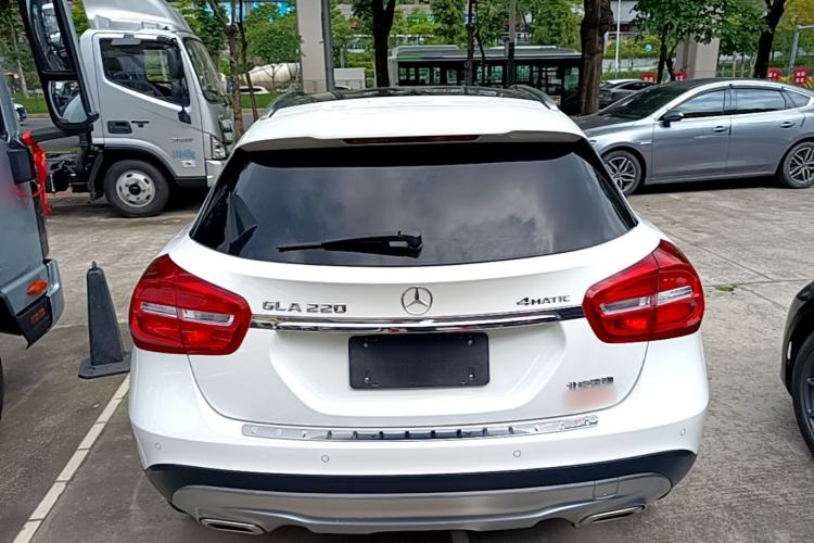 Used Mercedes-Benz GLA 2016 GLA 220 4MATIC Luxury Model Rear