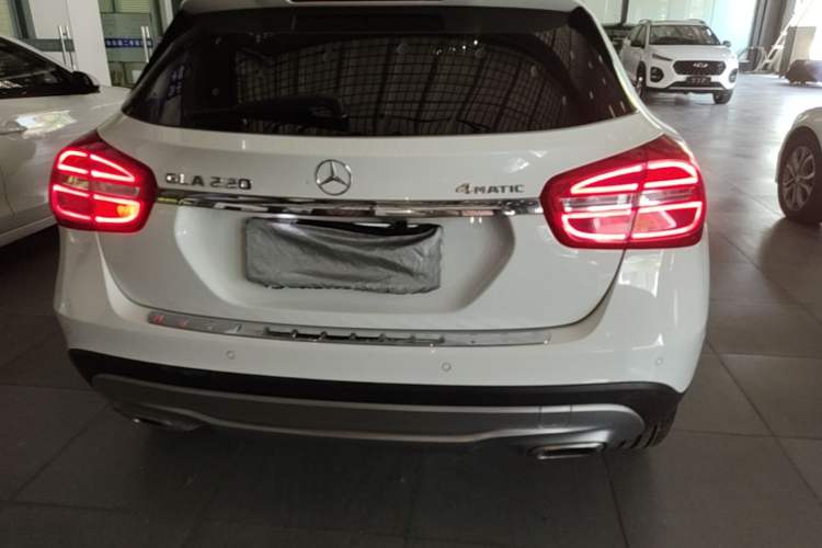 Used Mercedes-Benz GLA 2016 GLA 220 4MATIC Fashion Edition Rear