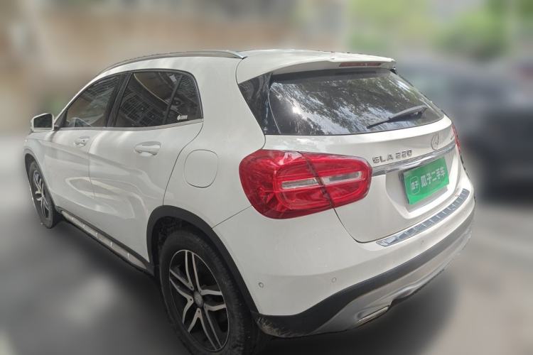 Used Mercedes-Benz GLA 2016 GLA 220 4MATIC Fashion Edition Rear Left 45 Deg