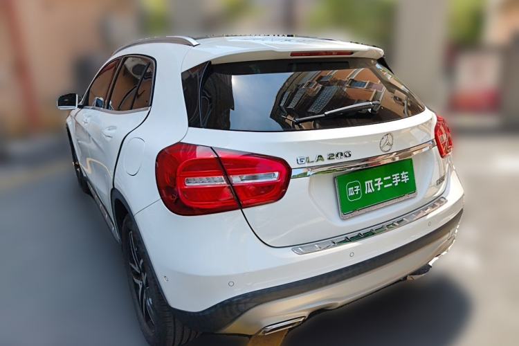 Used Mercedes-Benz GLA 2016 GLA 200 Fashion Model Rear Left 45 Deg