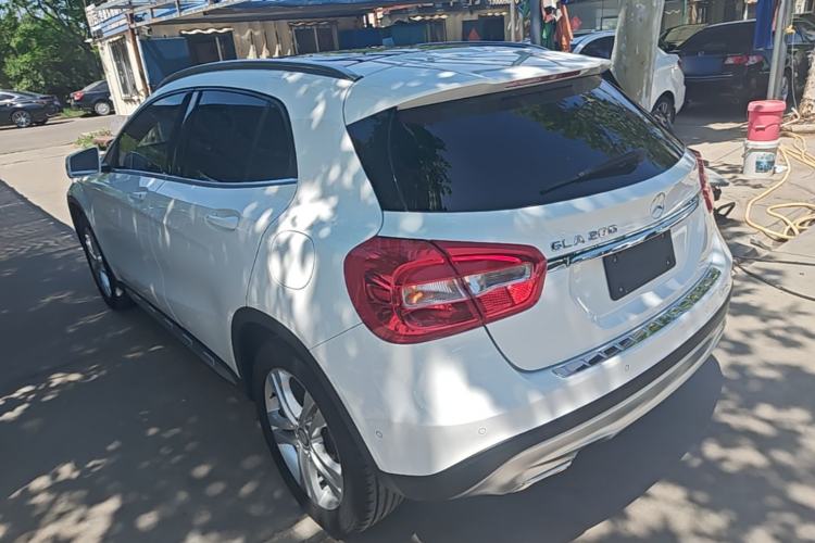 Used Mercedes-Benz GLA 2016 GLA 200 Sport Edition Rear Left 45 Deg