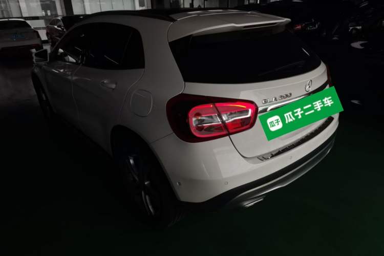 Used Mercedes-Benz GLA 2016 GLA 200 Sport Edition Rear Left 45 Deg