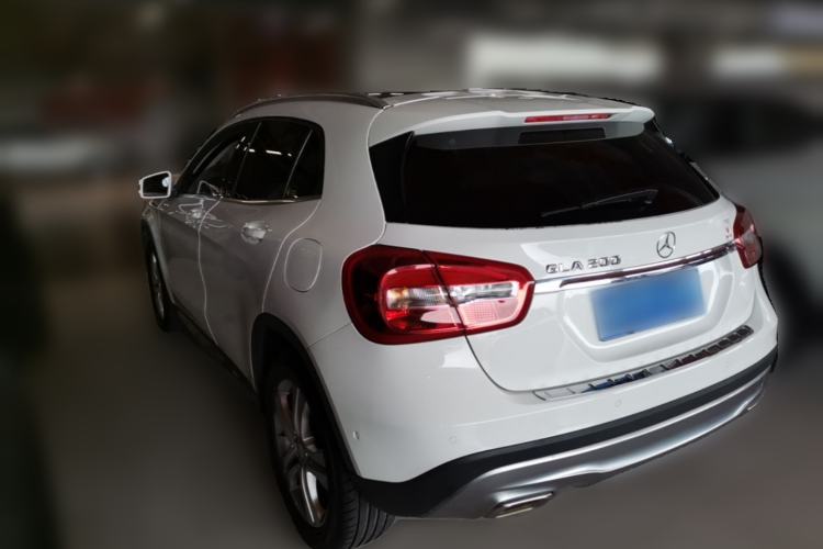 Used Mercedes-Benz GLA 2016 GLA 200 Sport Edition Rear Left 45 Deg