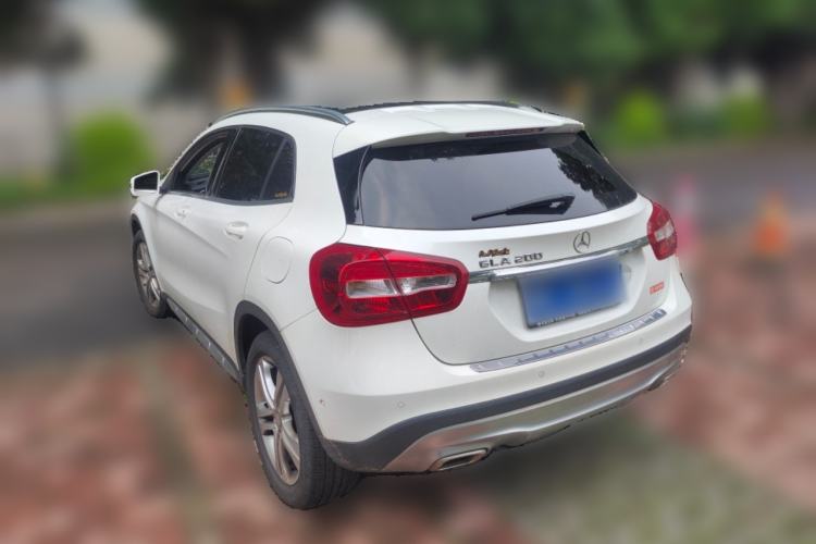 Used Mercedes-Benz GLA 2016 GLA 200 Sport Edition Rear Left 45 Deg