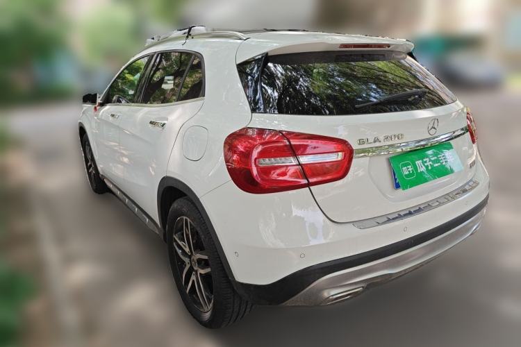 Used Mercedes-Benz GLA 2016 GLA 200 Fashion Model Rear Left 45 Deg