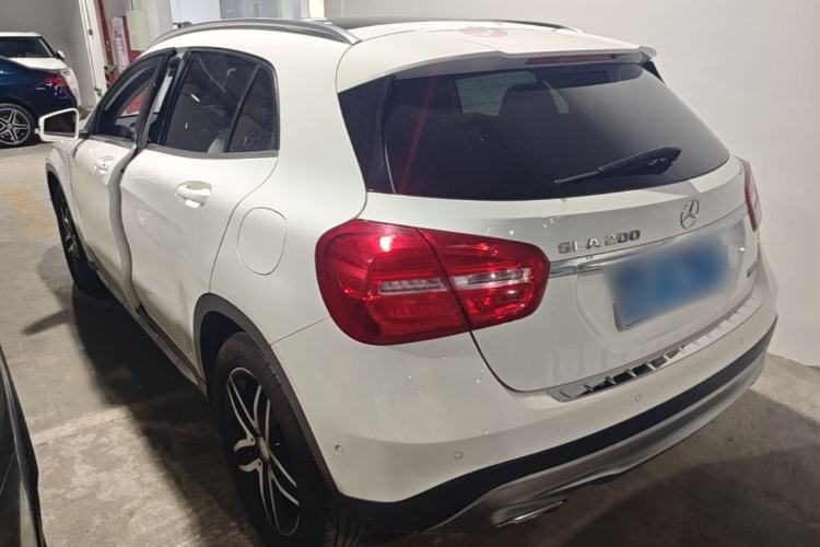 Used Mercedes-Benz GLA 2016 GLA 200 Fashion Model Rear Left 45 Deg