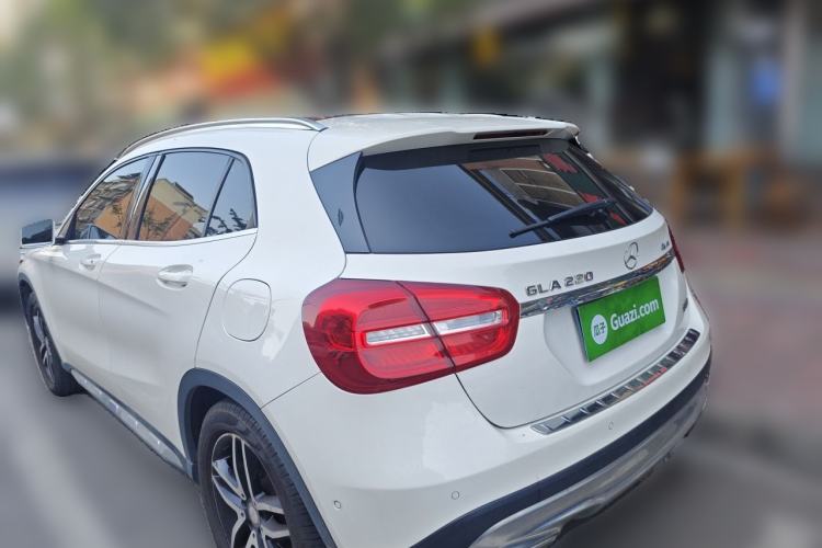 Used Mercedes-Benz GLA 2016 GLA 220 4MATIC Fashion Edition Rear Left 45 Deg