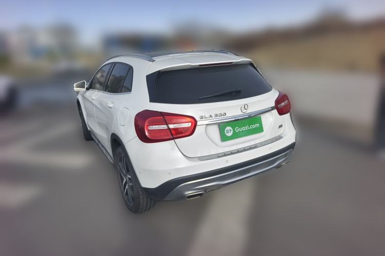 Used Mercedes-Benz GLA 2016 GLA 200 Fashion Model Rear Left 45 Deg