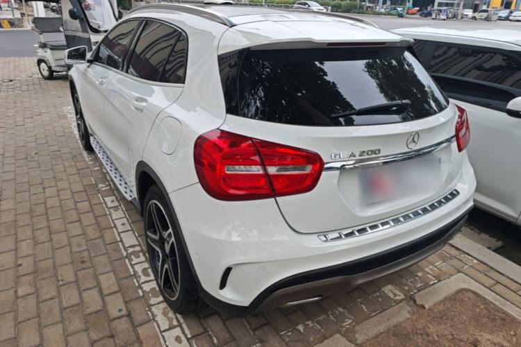 Used Mercedes-Benz GLA 2016 GLA 200 Fashion Model Rear Left 45 Deg