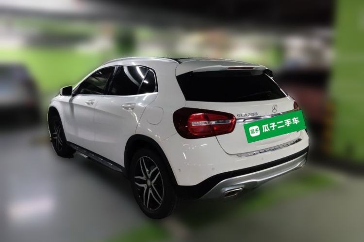 Used Mercedes-Benz GLA 2016 GLA 200 Fashion Model Rear Left 45 Deg