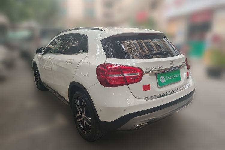 Used Mercedes-Benz GLA 2016 GLA 220 4MATIC Fashion Edition Rear Left 45 Deg
