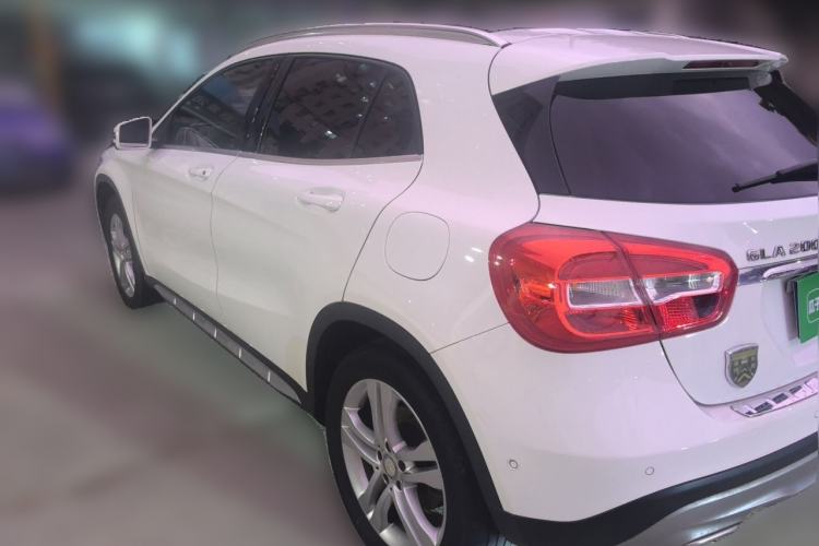 Used Mercedes-Benz GLA 2016 GLA 200 Sport Edition Rear Left 45 Deg