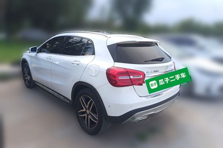 Used Mercedes-Benz GLA 2016 GLA 200 Fashion Model Rear Left 45 Deg