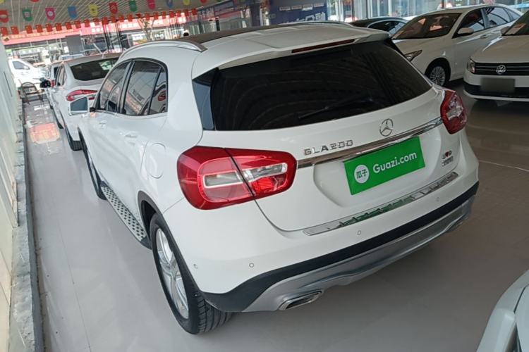 Used Mercedes-Benz GLA 2016 GLA 200 Sport Edition Rear Left 45 Deg