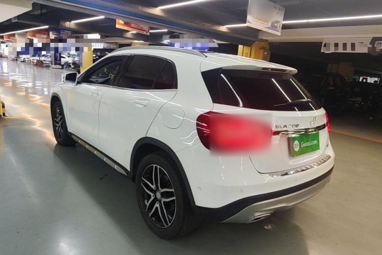 Used Mercedes-Benz GLA 2016 GLA 200 Fashion Model Rear Left 45 Deg