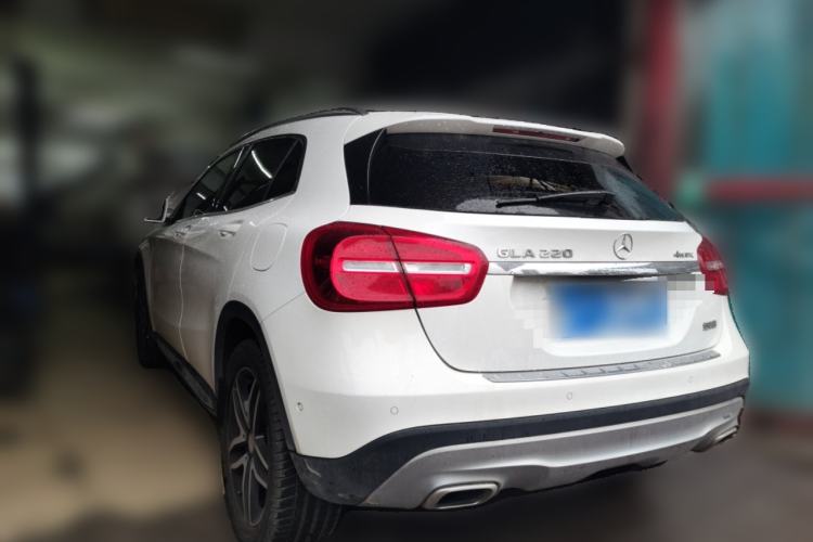Used Mercedes-Benz GLA 2016 GLA 220 4MATIC Fashion Edition Rear Left 45 Deg