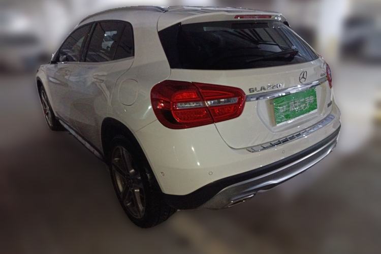 Used Mercedes-Benz GLA 2016 GLA 220 4MATIC Luxury Model Rear Left 45 Deg