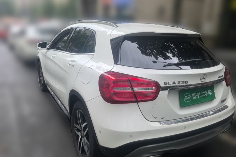 Used Mercedes-Benz GLA 2016 GLA 220 4MATIC Fashion Edition Rear Left 45 Deg