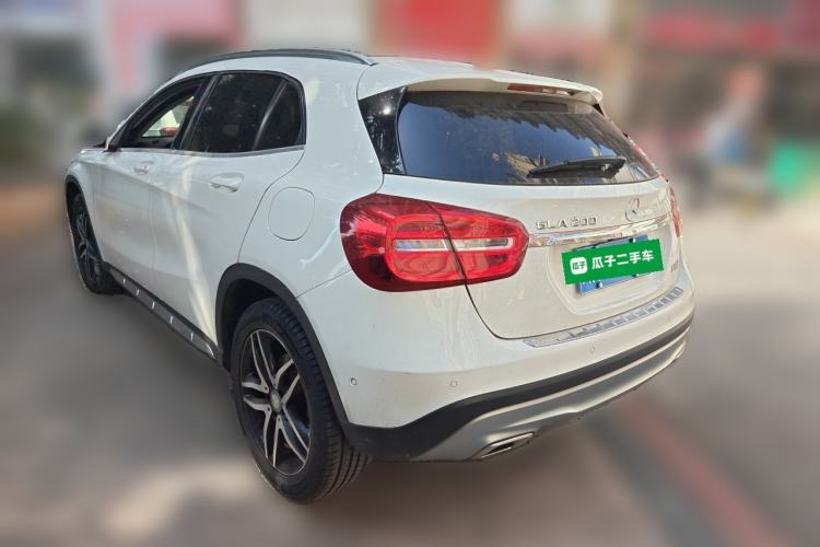 Used Mercedes-Benz GLA 2016 GLA 200 Fashion Model Rear Left 45 Deg