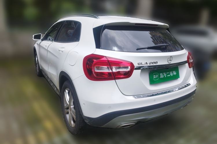 Used Mercedes-Benz GLA 2016 GLA 200 Fashion Model Rear Left 45 Deg