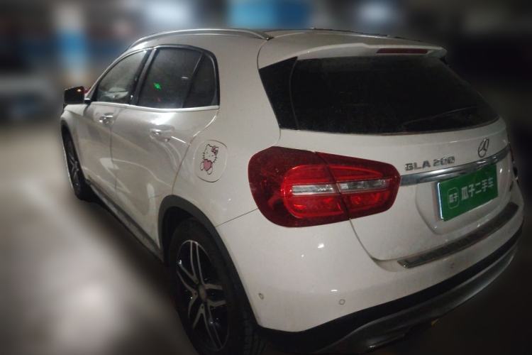 Used Mercedes-Benz GLA 2016 GLA 200 Fashion Model Rear Left 45 Deg