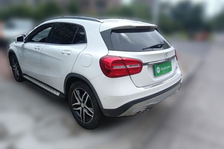 Used Mercedes-Benz GLA 2016 GLA 200 Fashion Model Rear Left 45 Deg