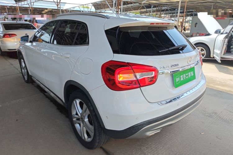 Used Mercedes-Benz GLA 2016 GLA 200 Sport Edition Rear Left 45 Deg