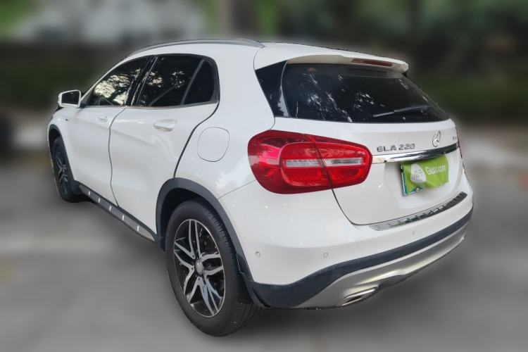 Used Mercedes-Benz GLA 2016 GLA 200 Fashion Model Rear Left 45 Deg