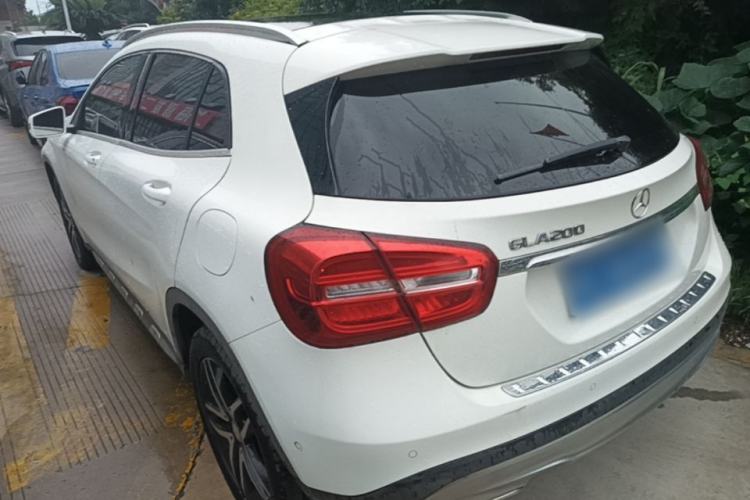 Used Mercedes-Benz GLA 2016 GLA 200 Fashion Model Rear Left 45 Deg
