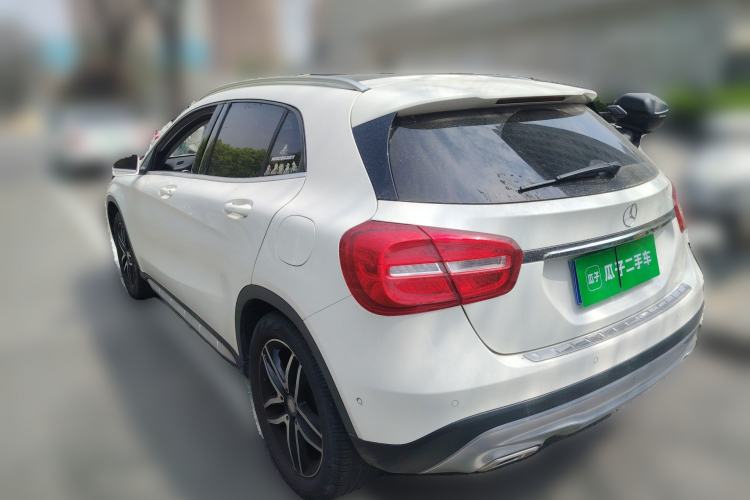 Used Mercedes-Benz GLA 2016 GLA 220 4MATIC Fashion Edition Rear Left 45 Deg