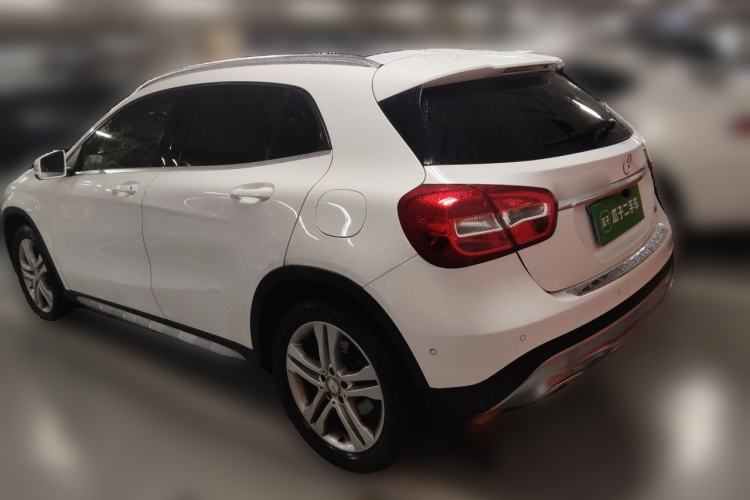 Used Mercedes-Benz GLA 2016 GLA 200 Sport Edition Rear Left 45 Deg