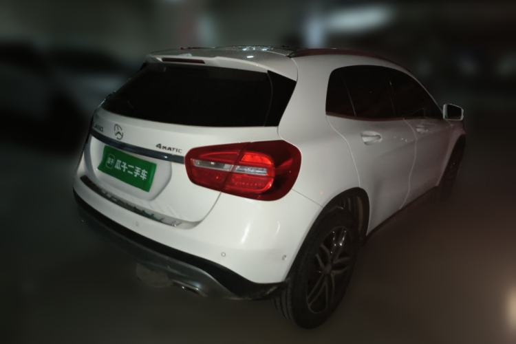 Used Mercedes-Benz GLA 2016 GLA 220 4MATIC Fashion Edition Rear Right 45 Deg