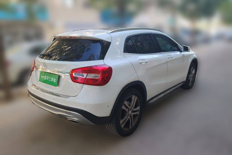 Used Mercedes-Benz GLA 2016 GLA 200 Sport Edition Rear Right 45 Deg
