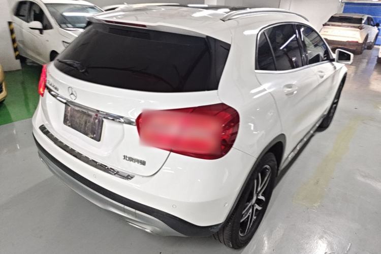 Used Mercedes-Benz GLA 2016 GLA 200 Sport Edition Rear Right 45 Deg
