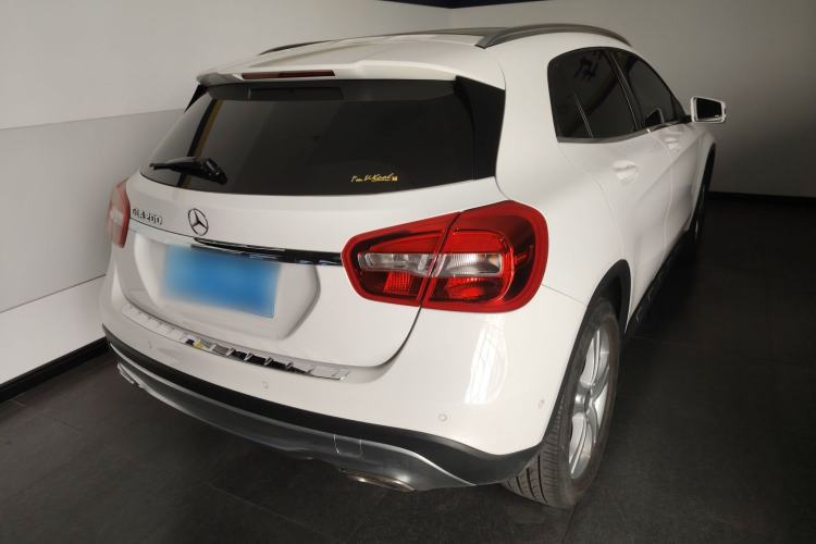 Used Mercedes-Benz GLA 2016 GLA 200 Sport Edition Rear Right 45 Deg