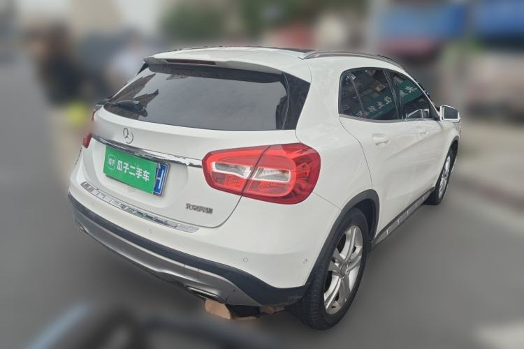 Used Mercedes-Benz GLA 2016 GLA 200 Sport Edition Rear Right 45 Deg