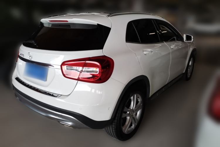 Used Mercedes-Benz GLA 2016 GLA 200 Sport Edition Rear Right 45 Deg