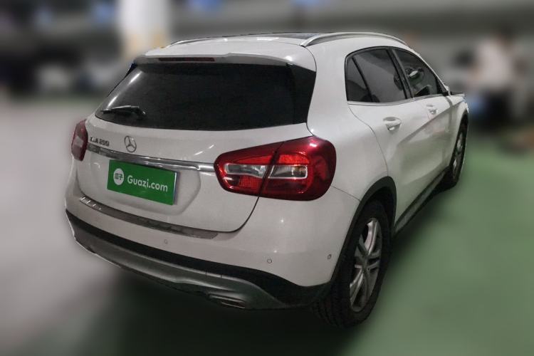 Used Mercedes-Benz GLA 2016 GLA 200 Sport Edition Rear Right 45 Deg