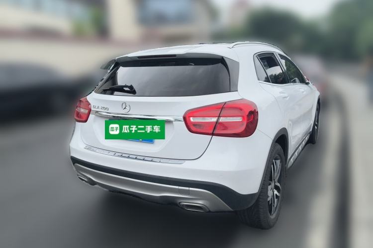 Used Mercedes-Benz GLA 2016 GLA 200 Sport Edition Rear Right 45 Deg