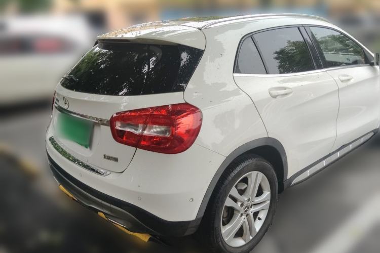 Used Mercedes-Benz GLA 2016 GLA 200 Sport Edition Rear Right 45 Deg