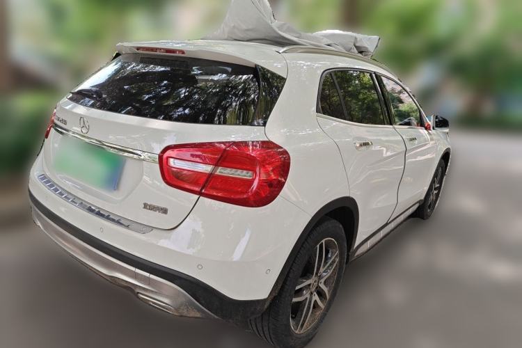Used Mercedes-Benz GLA 2016 GLA 200 Fashion Model Rear Right 45 Deg
