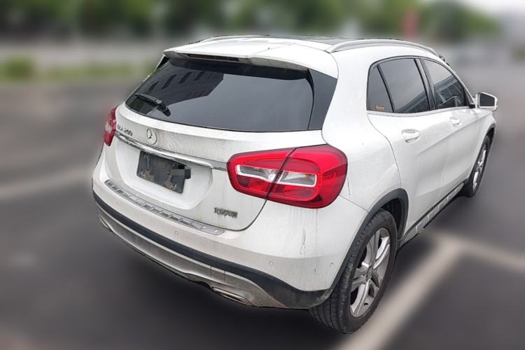 Used Mercedes-Benz GLA 2016 GLA 200 Sport Edition Rear Right 45 Deg