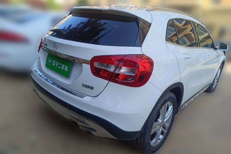 Used Mercedes-Benz GLA 2016 GLA 200 Sport Edition Rear Right 45 Deg