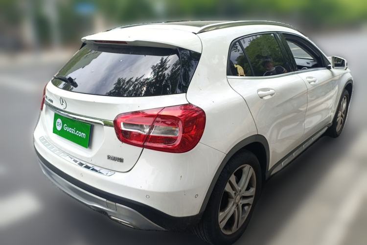 Used Mercedes-Benz GLA 2016 GLA 200 Sport Edition Rear Right 45 Deg