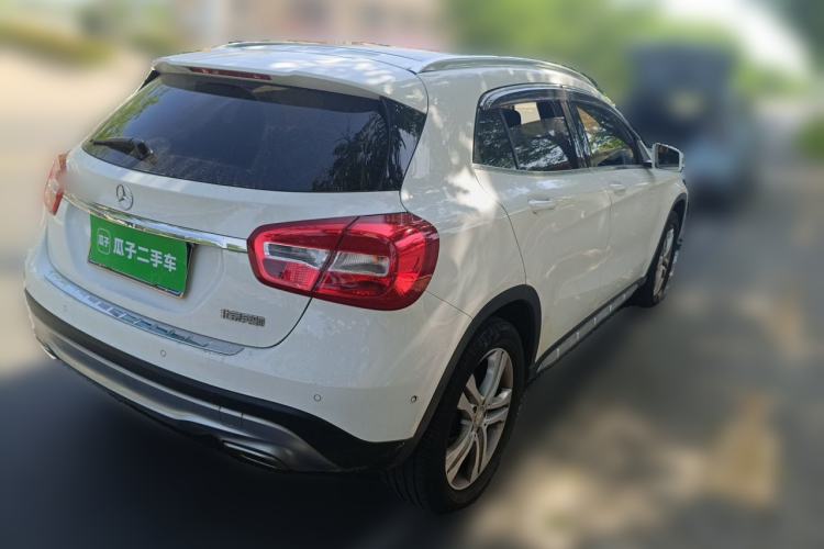 Used Mercedes-Benz GLA 2016 GLA 200 Sport Edition Rear Right 45 Deg