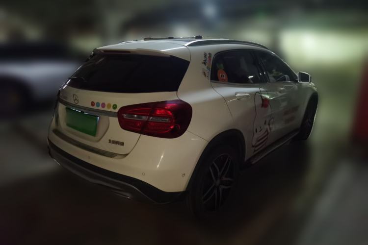 Used Mercedes-Benz GLA 2016 GLA 200 Fashion Model Rear Right 45 Deg