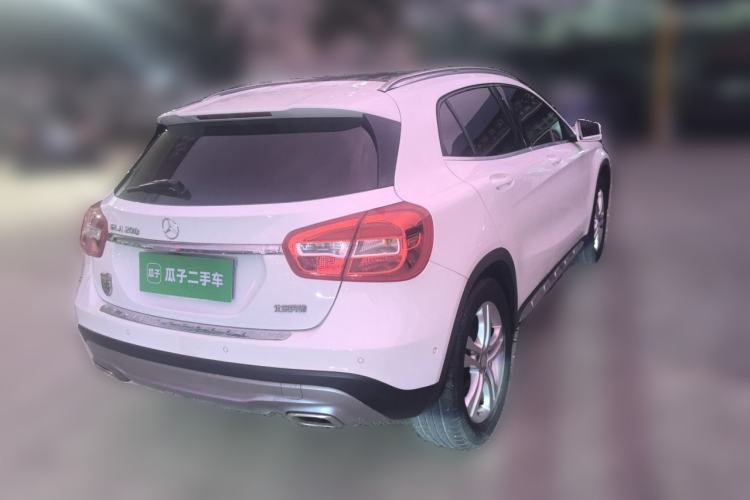 Used Mercedes-Benz GLA 2016 GLA 200 Sport Edition Rear Right 45 Deg