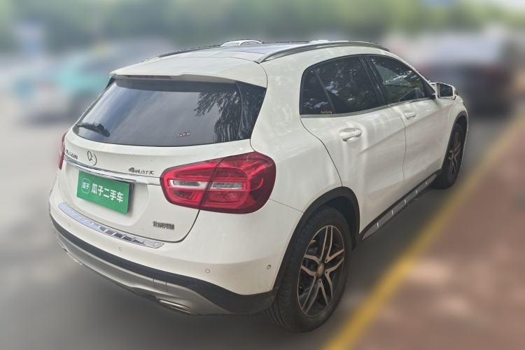 Used Mercedes-Benz GLA 2016 GLA 220 4MATIC Fashion Edition Rear Right 45 Deg