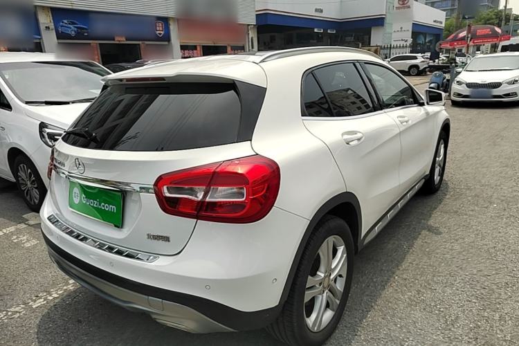 Used Mercedes-Benz GLA 2016 GLA 200 Sport Edition Rear Right 45 Deg
