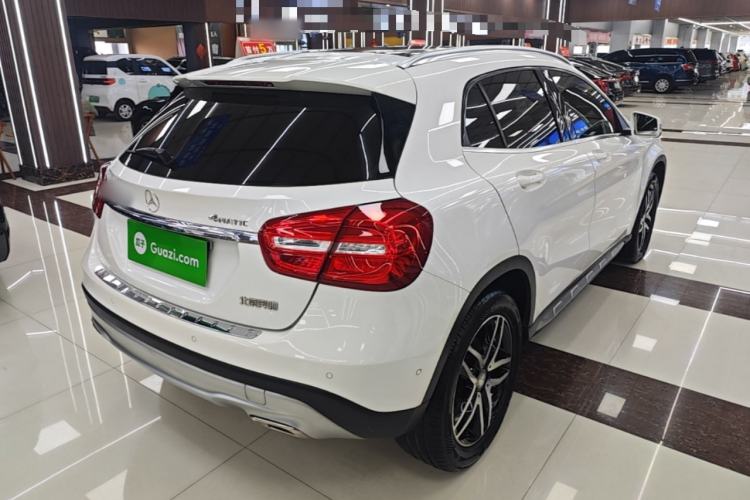 Used Mercedes-Benz GLA 2016 GLA 220 4MATIC Fashion Edition Rear Right 45 Deg